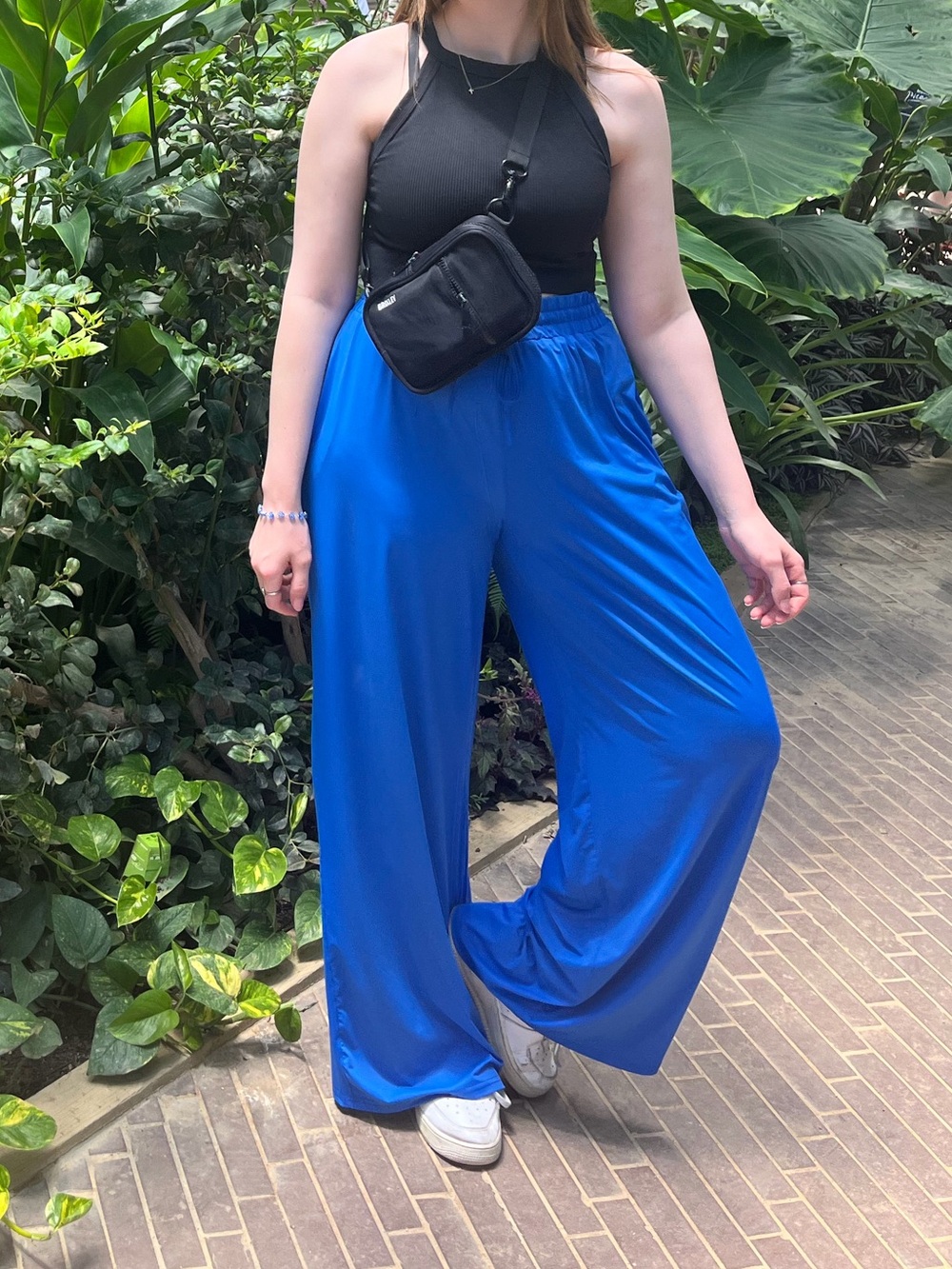 Wide leg athletic pants
